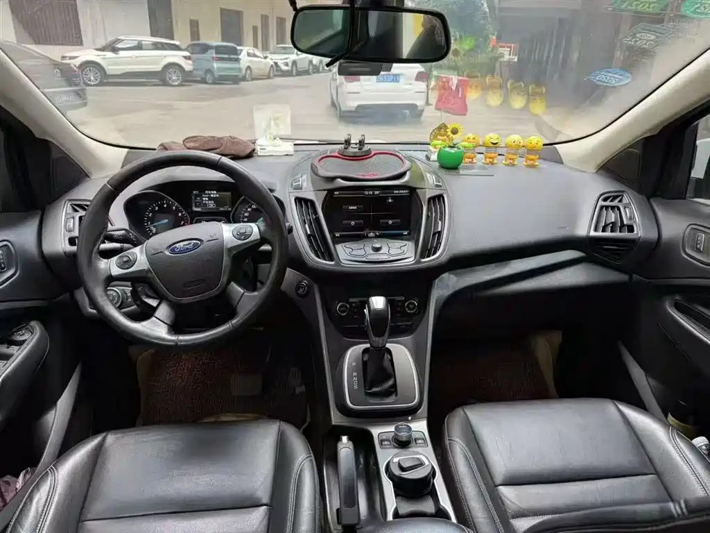 Kuga 2.0 L GTDi 4 WD Sport