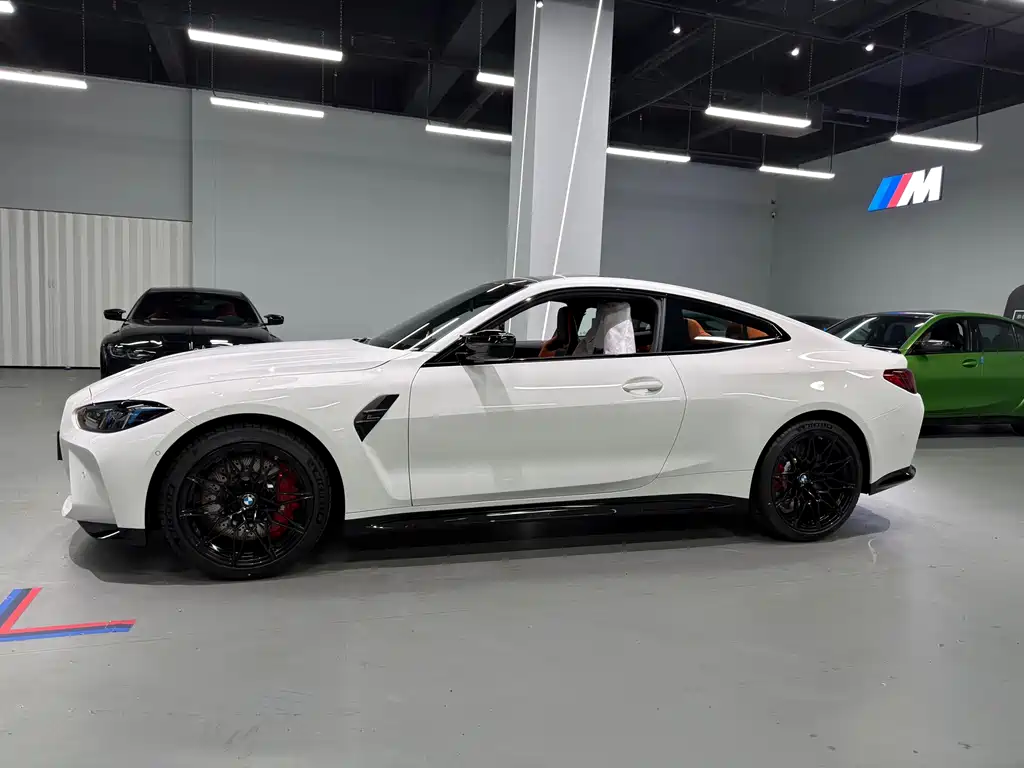 BMW M4 M4 2-door Coupe M xDrive Thunder