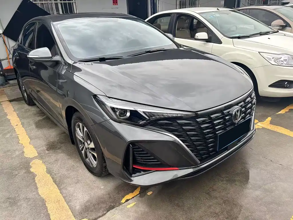 Eado Smooth Enjoyment PLUS Blue Whale NE 1.4 T GDI DCT Distinguished
