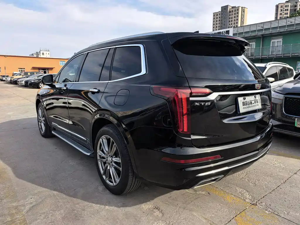 Cadillac XT6 2.0 T 7-seat 2 WD Luxury