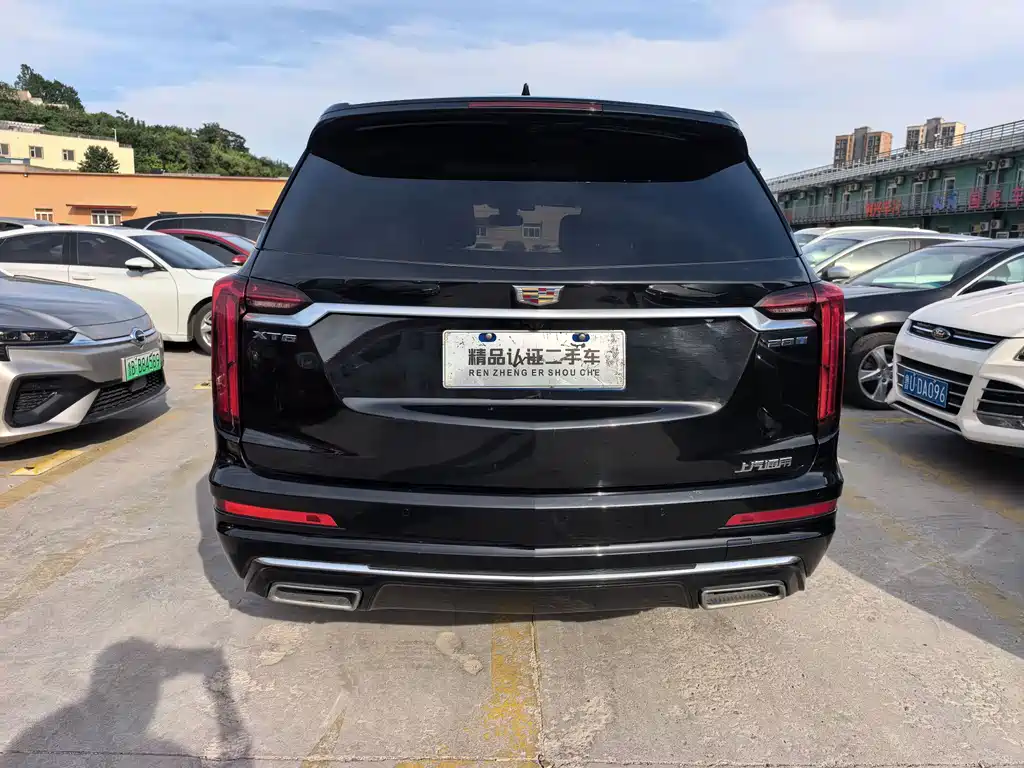 Cadillac XT6 2.0 T 7-seat 2 WD Luxury