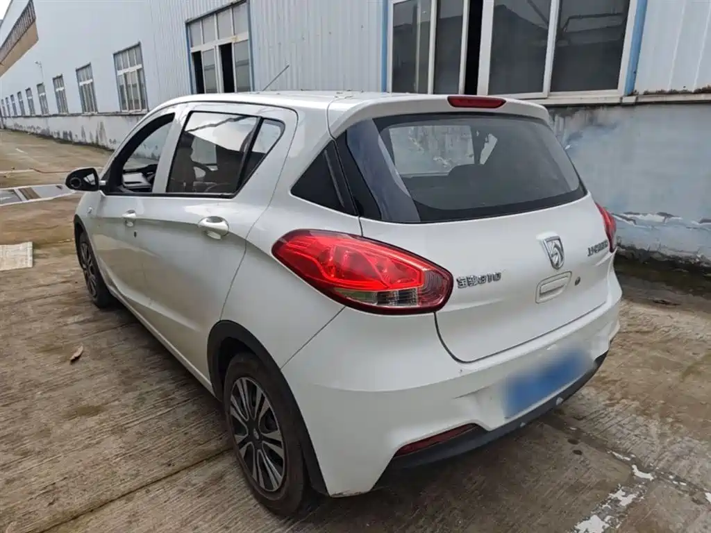 Baojun 310 1.2 L Manual Comfort