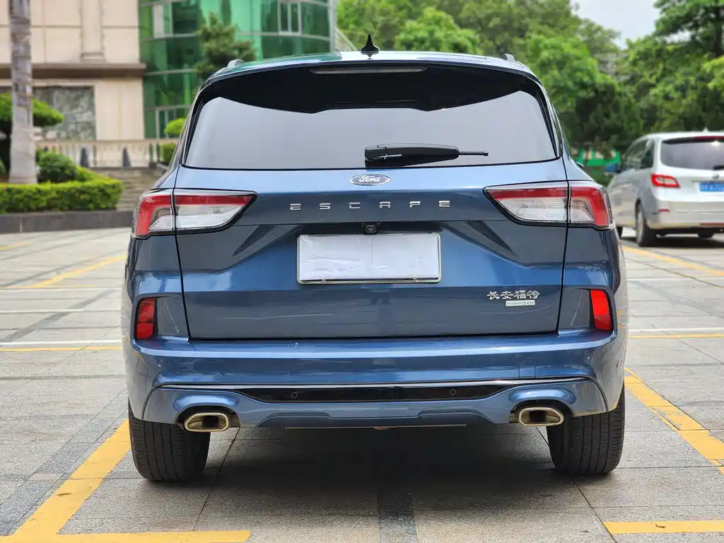 Escape EcoBoost 245 4 WD Indulge ST-LINE