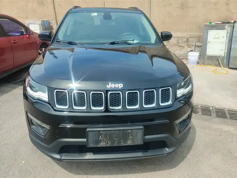Jeep Compass 200 T Auto Home Enjoyment