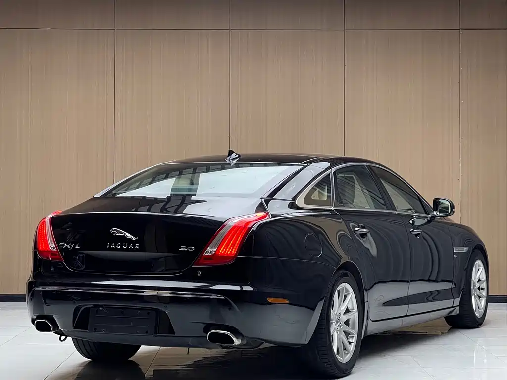 Jaguar XJ XJL 3.0 SC Panoramic Business