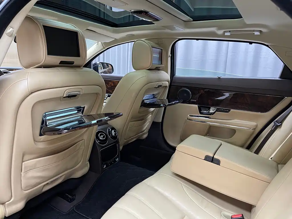 Jaguar XJ XJL 3.0 SC Panoramic Business