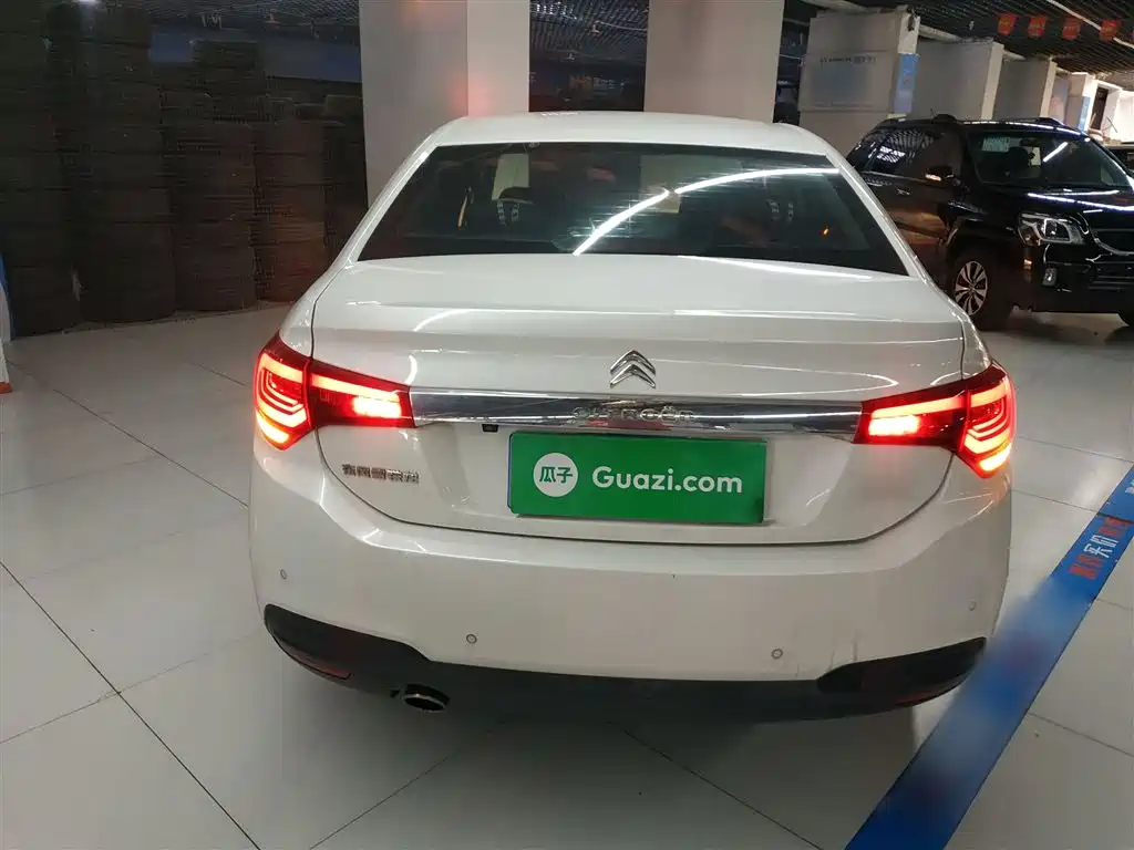 Citroen C4 L 雪铁龙C4 L 2016款 1.2 T 自动领先型