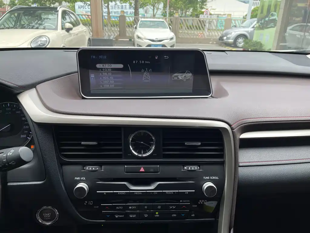 Lexus RX 300 4 WD Elegant CN-V