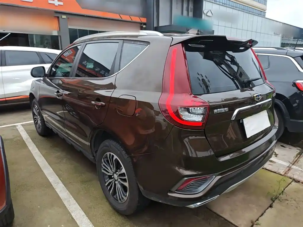 Vision X6 1.8 L Manual 4 G Connected Luxury