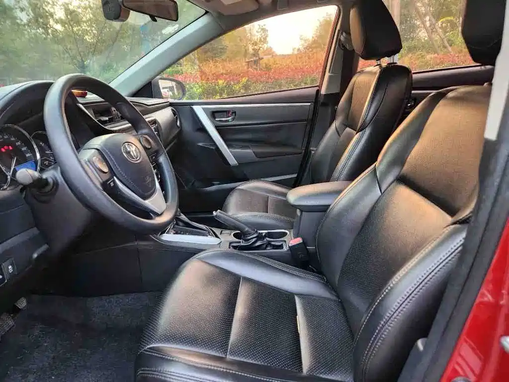 Levin Facelift 185 T CVT Elite CN-V