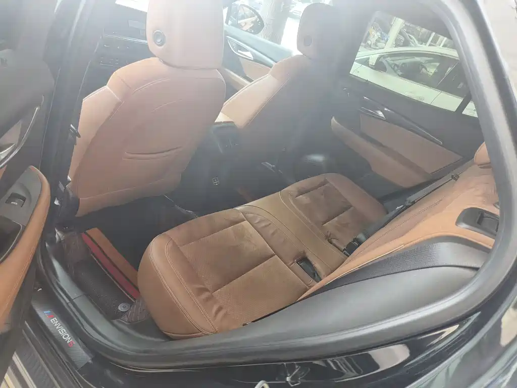 Envision S Envision S 652 T 4 WD Luxury