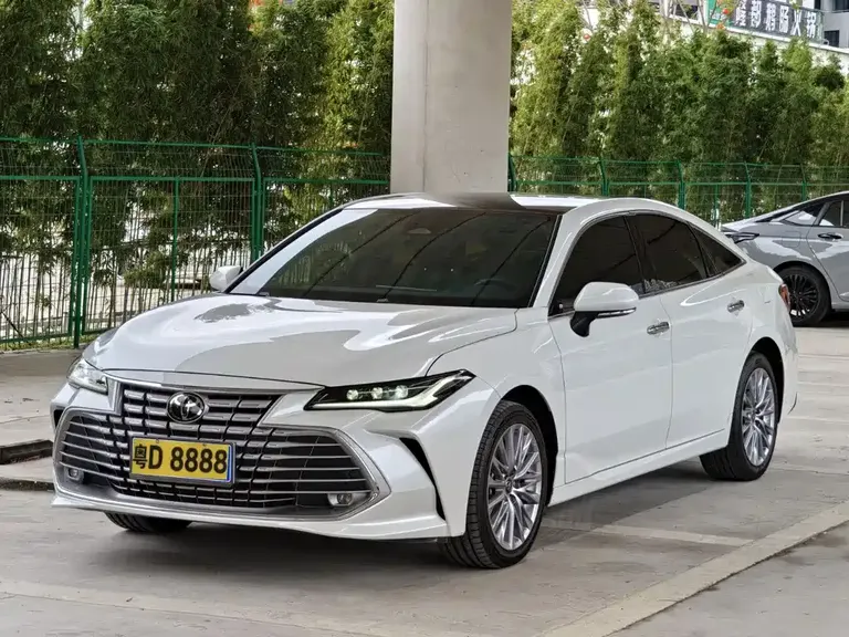 Toyota Avalon 亚洲龙 2026款 2.0 L 豪华版