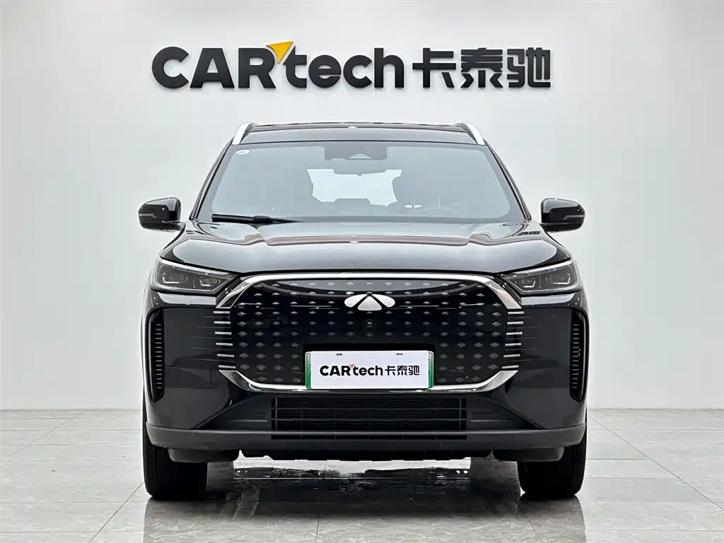 Fengyun T8 1.5 T 130 km Premium 5-seat