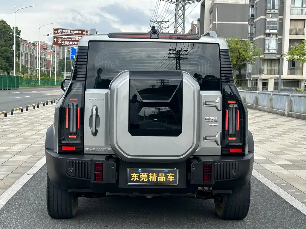 Jetour Traveller 2.0 T 4 WD Cross