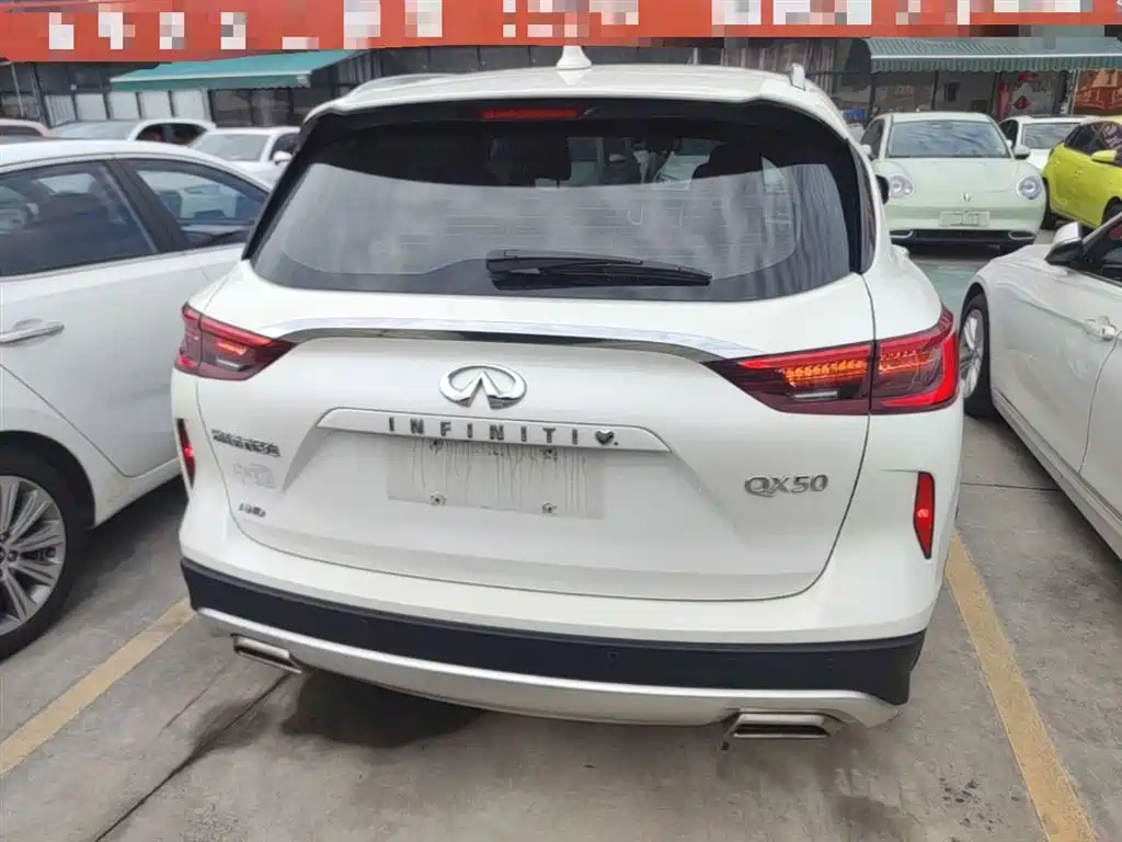 Infiniti QX50 2.0 T 4 WD Elite