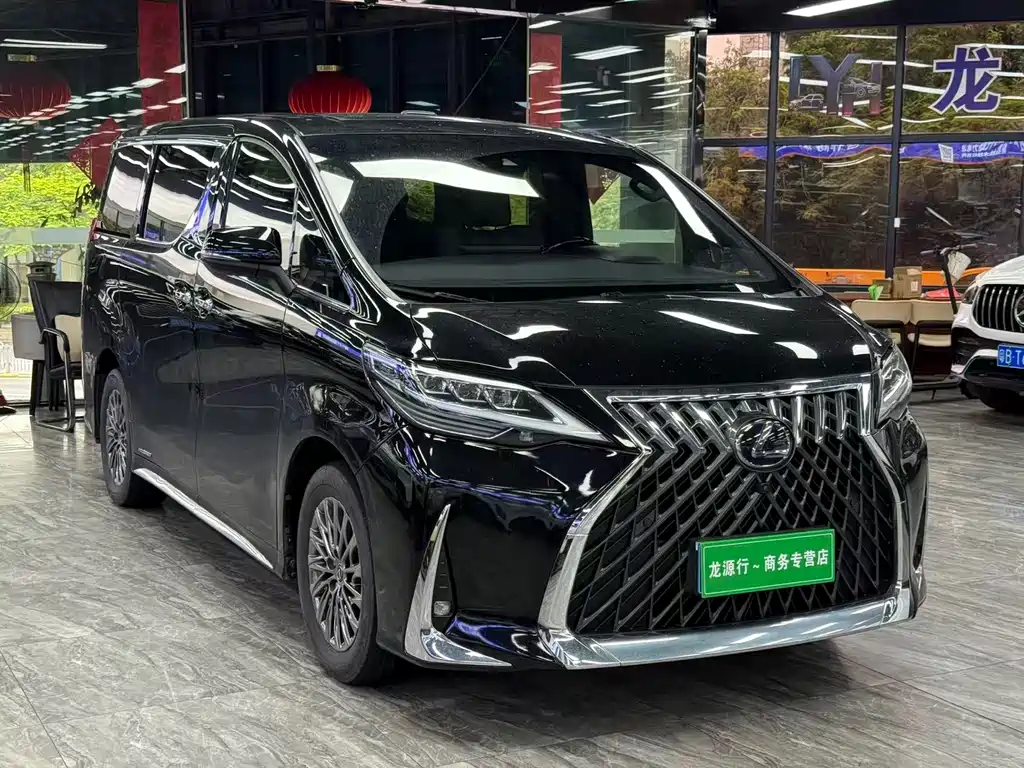 Lexus LM 300 h 7-seat Elegant