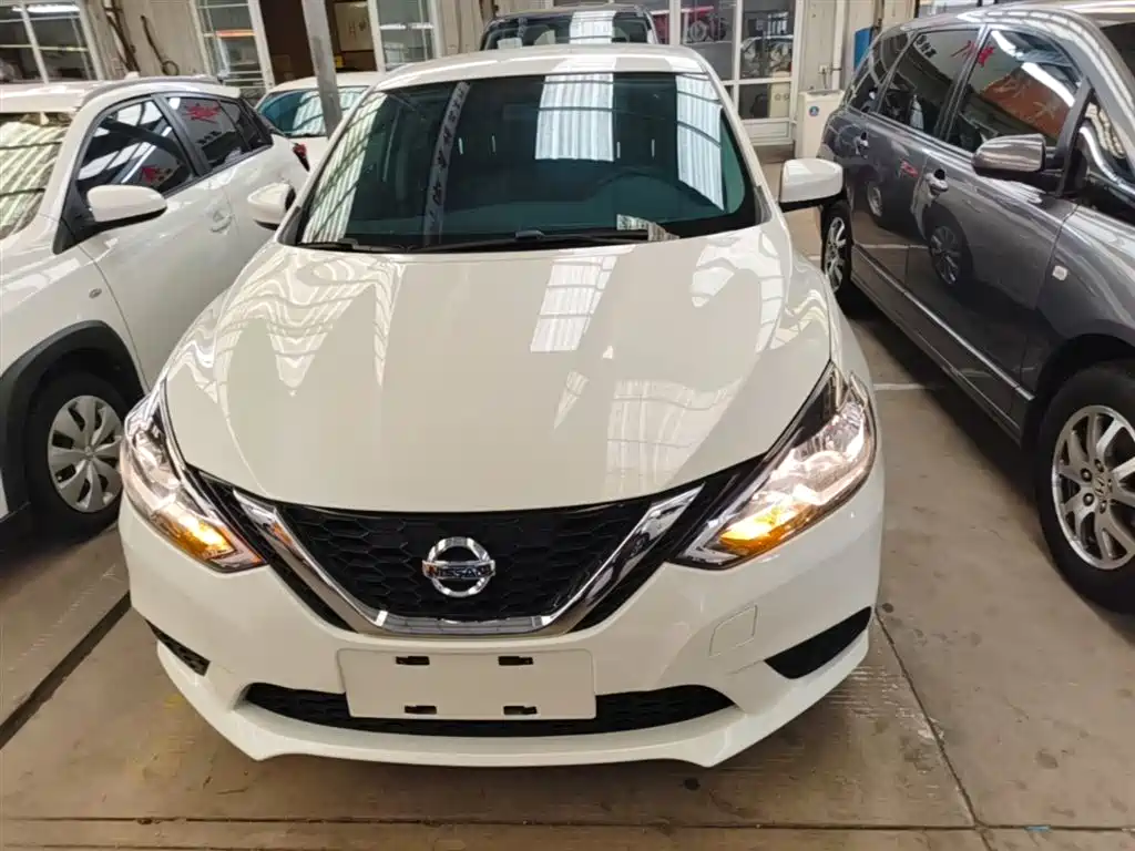 Sylphy Facelift III Classic 1.6 XE CVT Comfort
