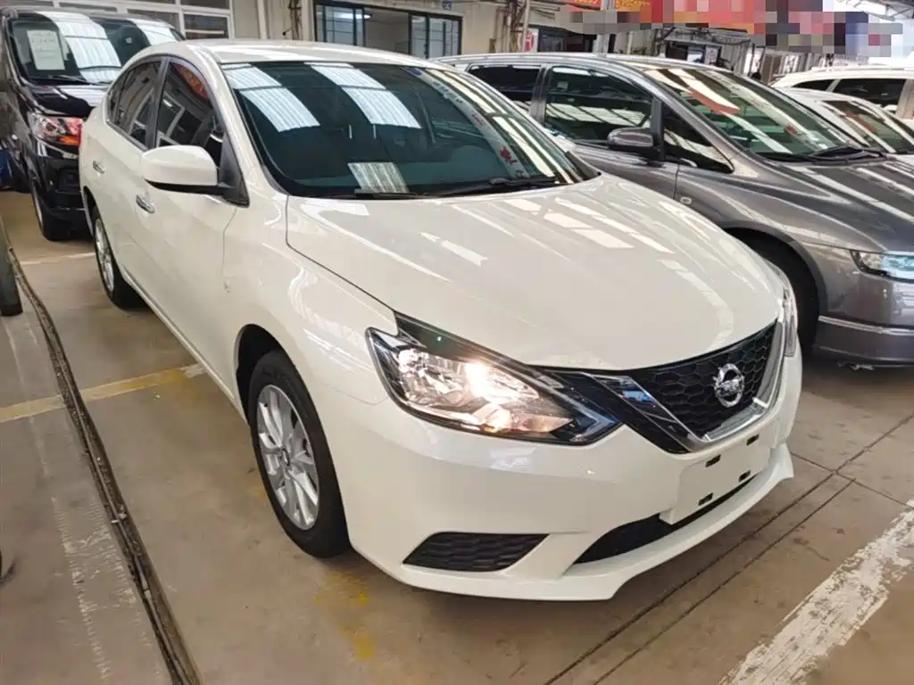 Sylphy Facelift III Classic 1.6 XE CVT Comfort