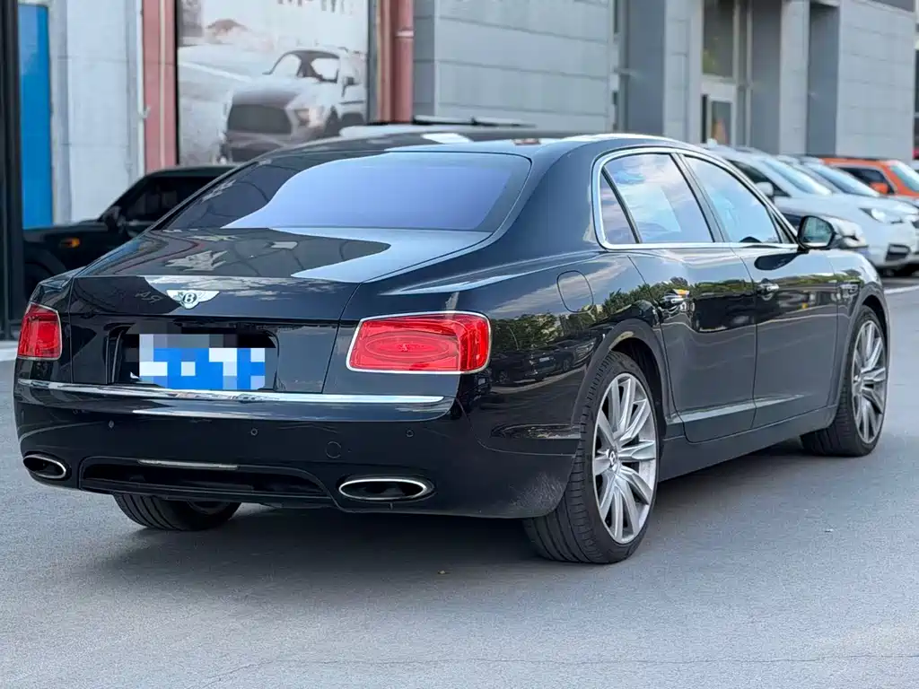 Flying Spur 6.0 T W12 Distinguished