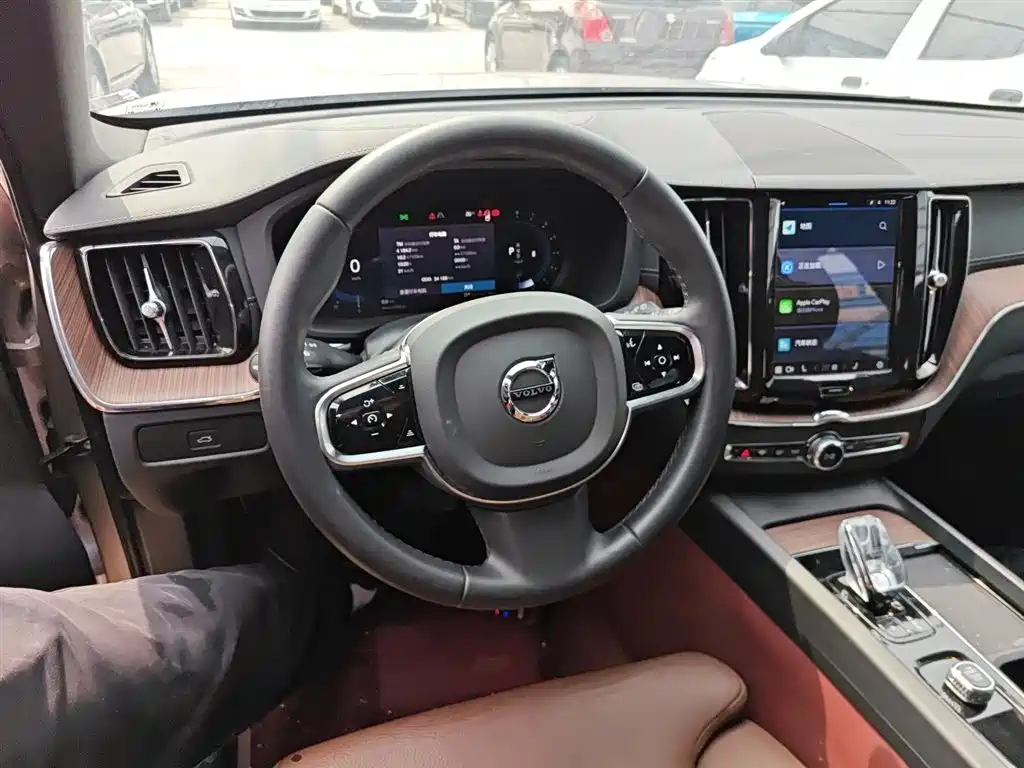 Volvo XC60 B5 4 WD Smart Vision Luxury