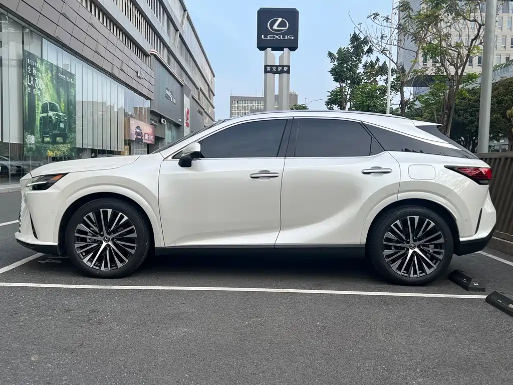 Lexus RX NEV 450 h+ 4 WD Smooth Enjoyment