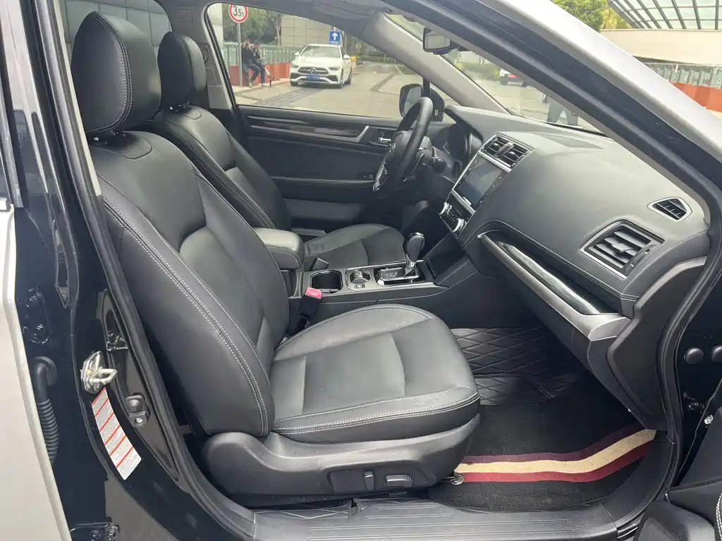 Legacy 2.5 i AWD Glory EyeSight