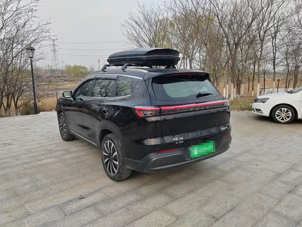 Fengyun T8 风云T8 2025款 1.5 T 130 km 舒适版 7座