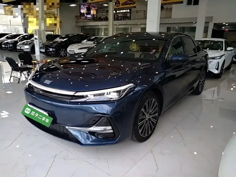 Geely Galaxy A7 银河A7 EM 2025款 EM-i 150 km 星舰版