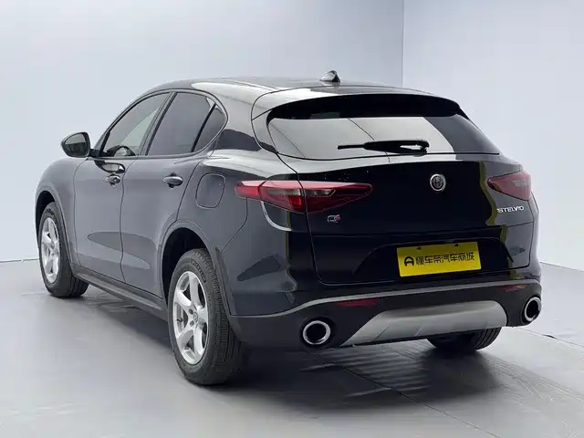 Stelvio 2.0 T 200 HP Elite