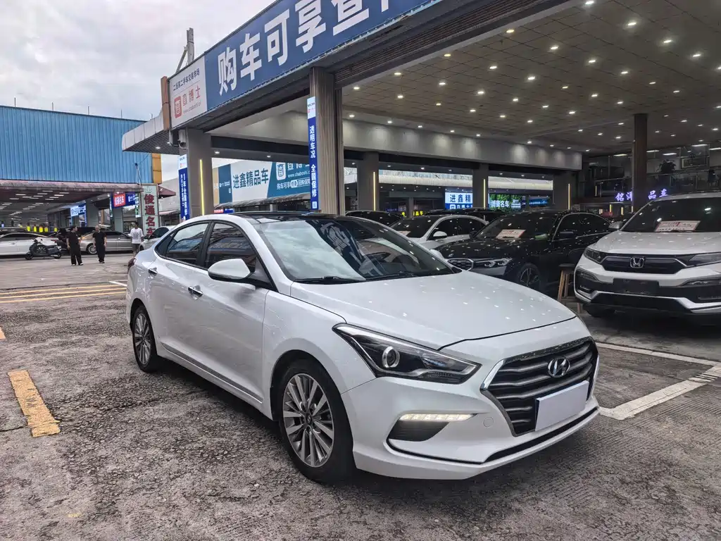 Mistra 1.8 L Auto Intelligent GLS CN-V