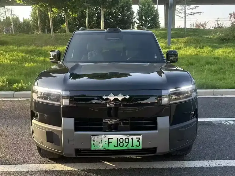Fangchengbao Tai 7 190 KM 4 WD Ultra