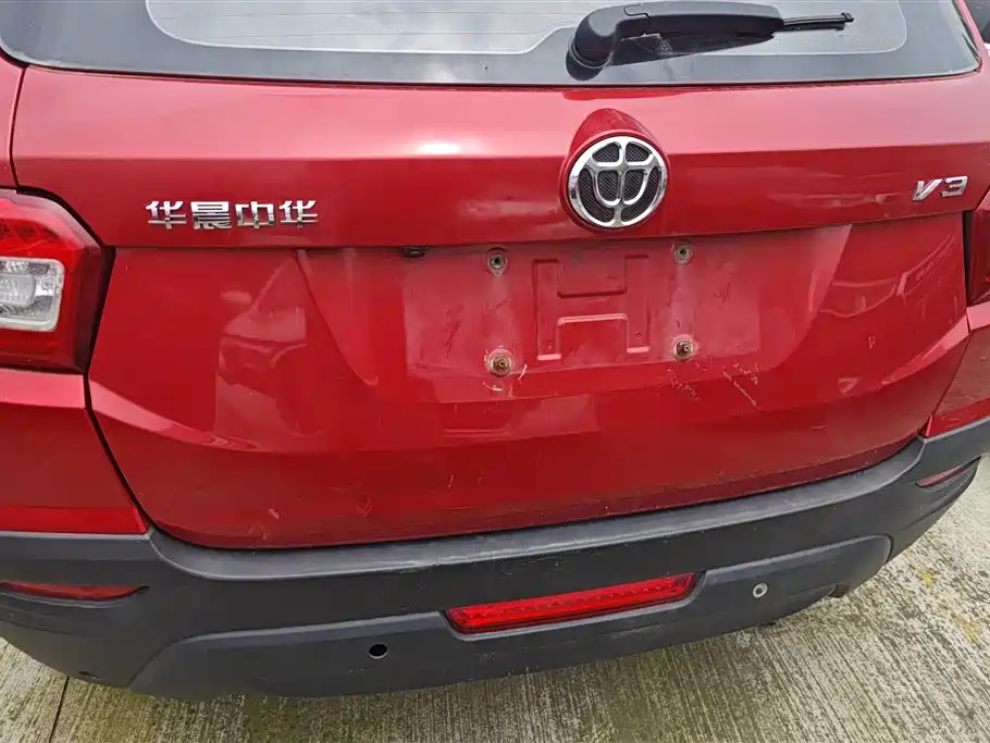 Brilliance V3 中华V3 2016款 1.5 L 手动智能型