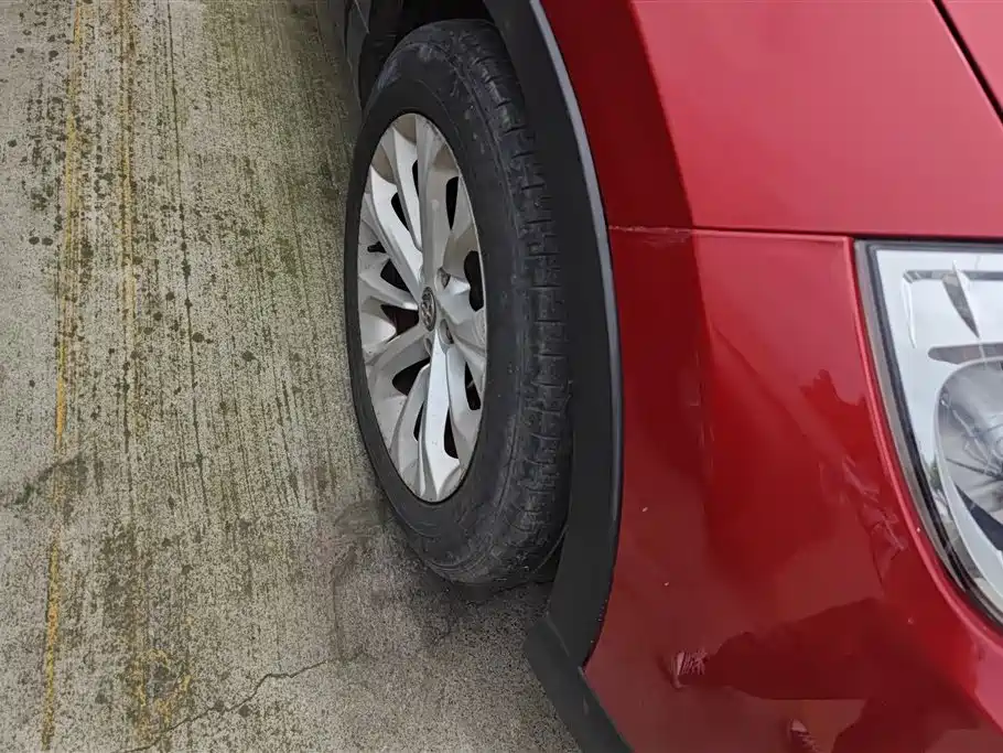 Brilliance V3 中华V3 2016款 1.5 L 手动智能型
