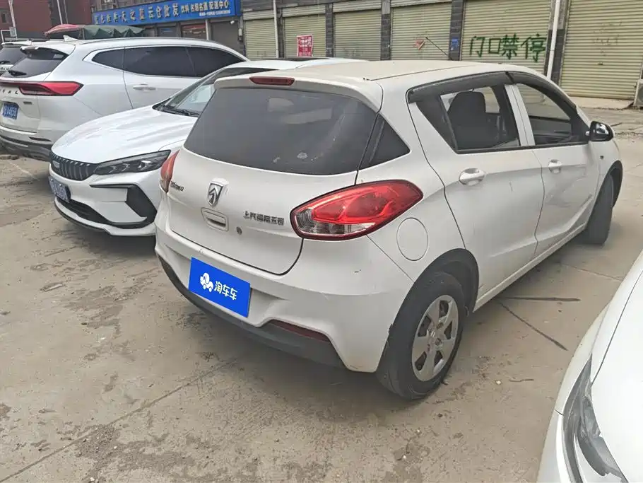 Baojun 310 1.2 L Manual Comfort
