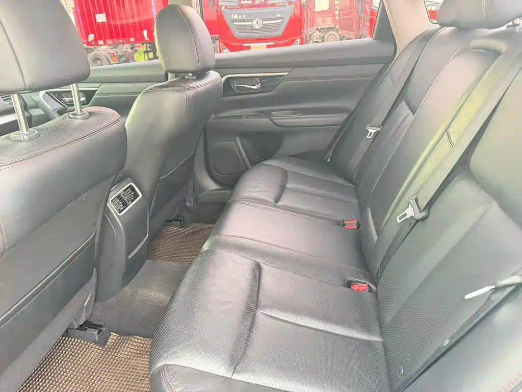 Teana Facelift 2.0 L XL Comfort