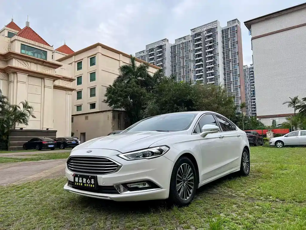 Mondeo EcoBoost 200 Luxury