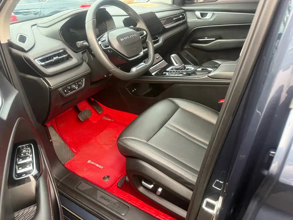 Wuling Hongguang 1.5 L S Comfort LAR