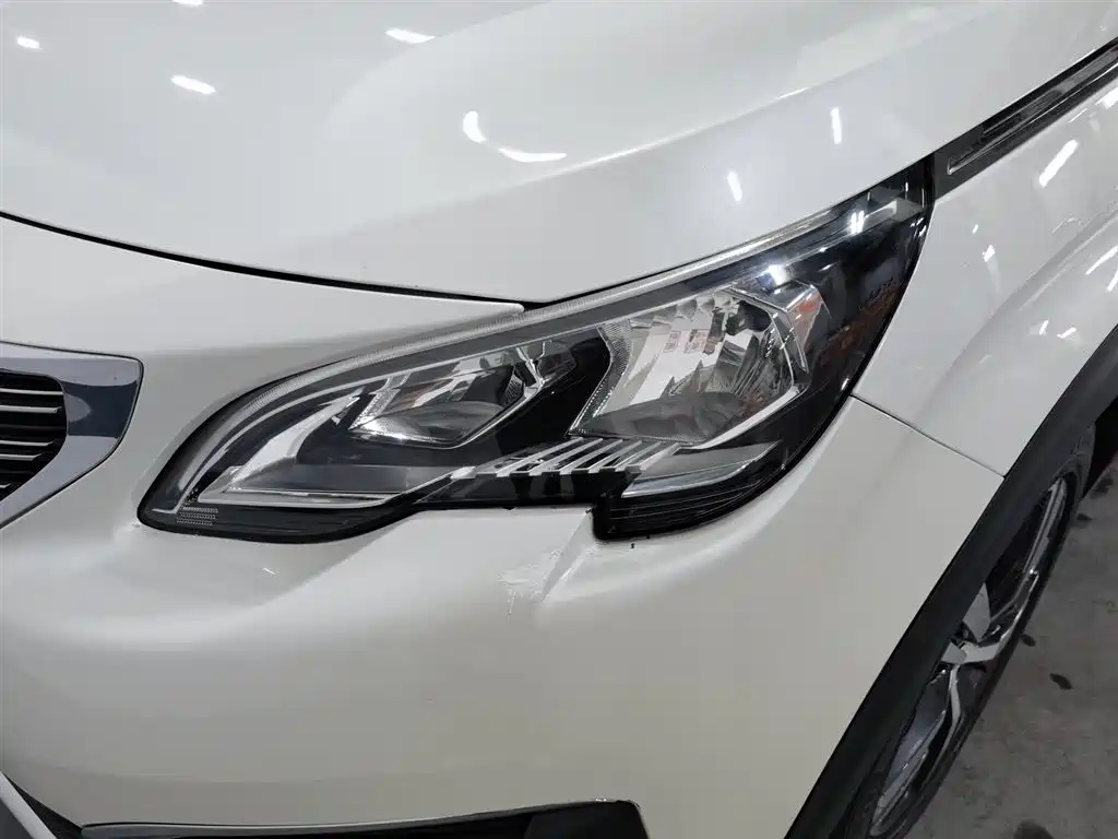 Peugeot 5008 360 THP 5-seat Elite