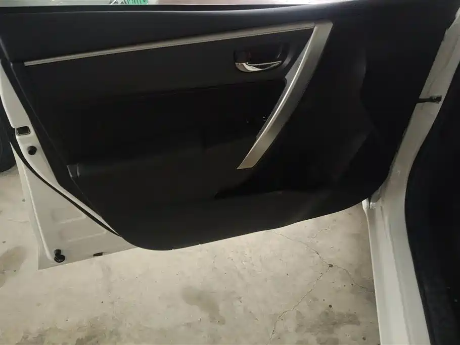 Corolla Facelift 1.2 T S-CVT GL