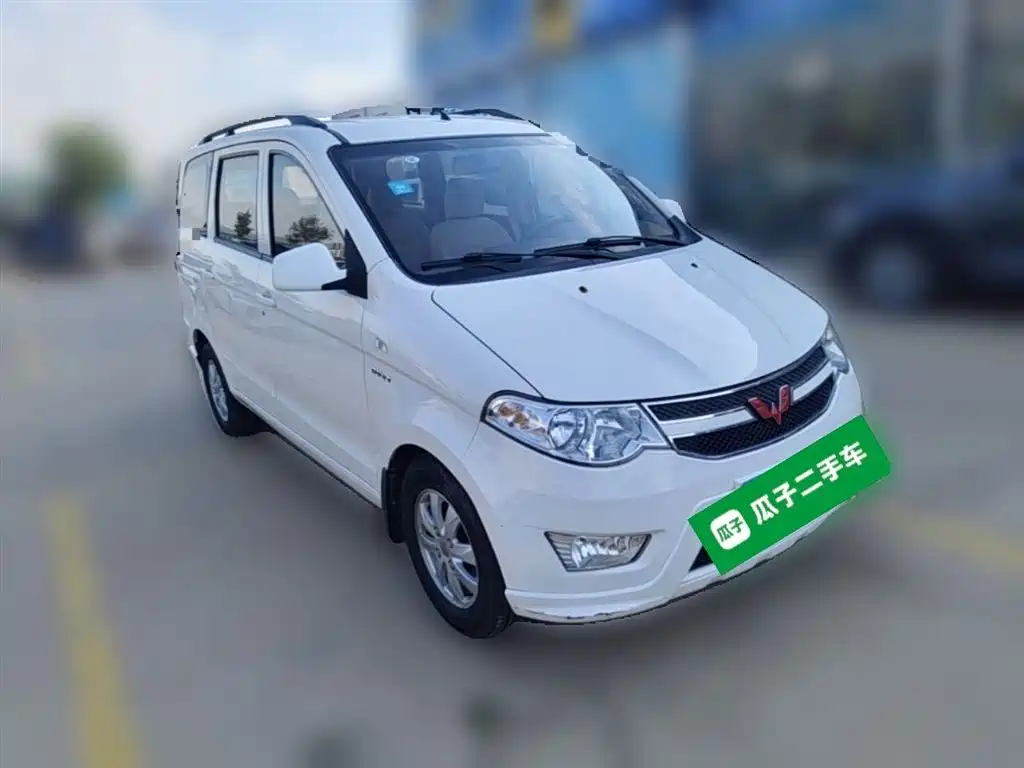 Wuling Hongguang 1.5 L Facelift S Comfort