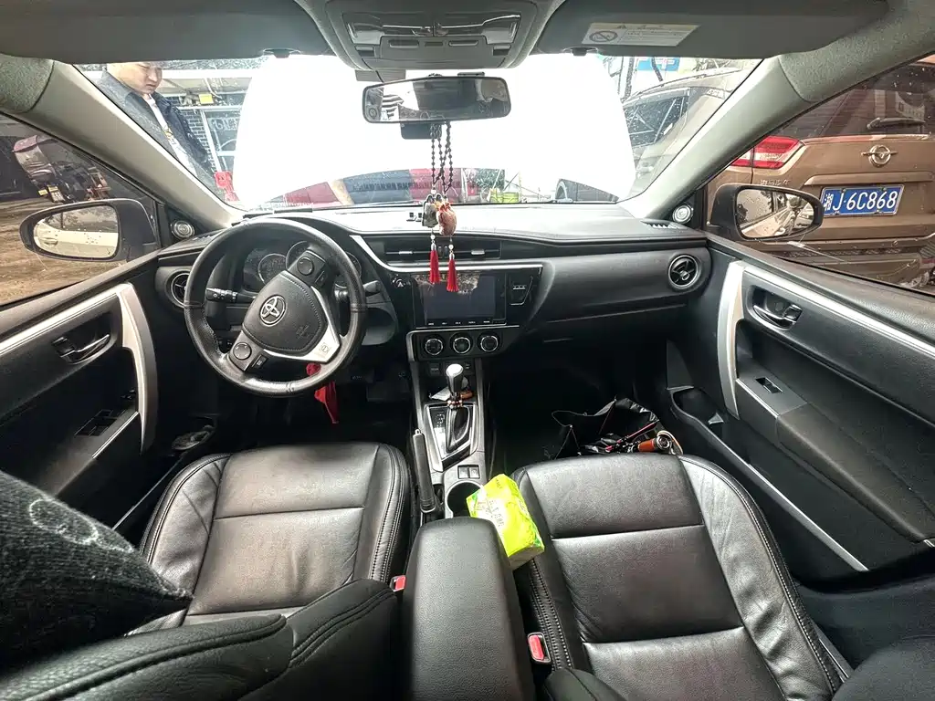 Levin Facelift 185 T CVT Elite CN-V