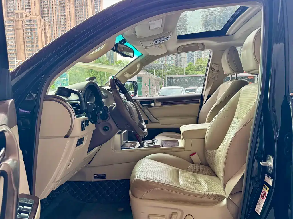 Lexus GX 460