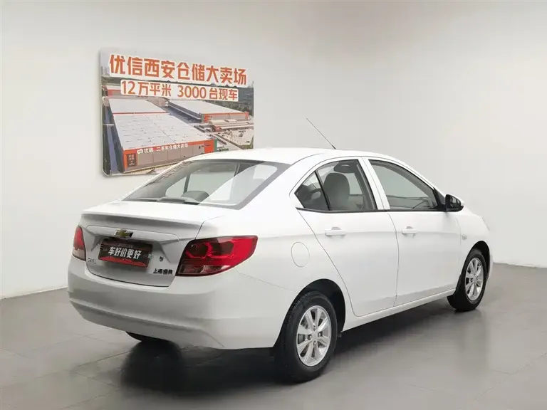 Chevrolet Sail Sail 3 1.3 L Manual Ideal Sunroof