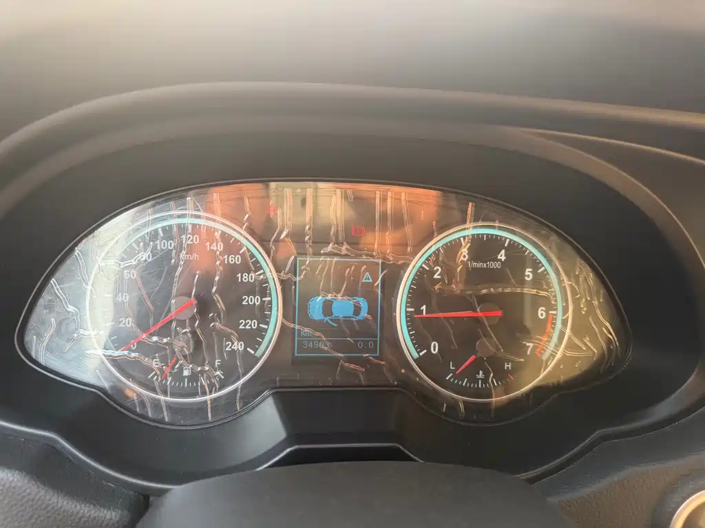 Brilliance V5 中华V5 2014款 1.6 L 手动豪华型