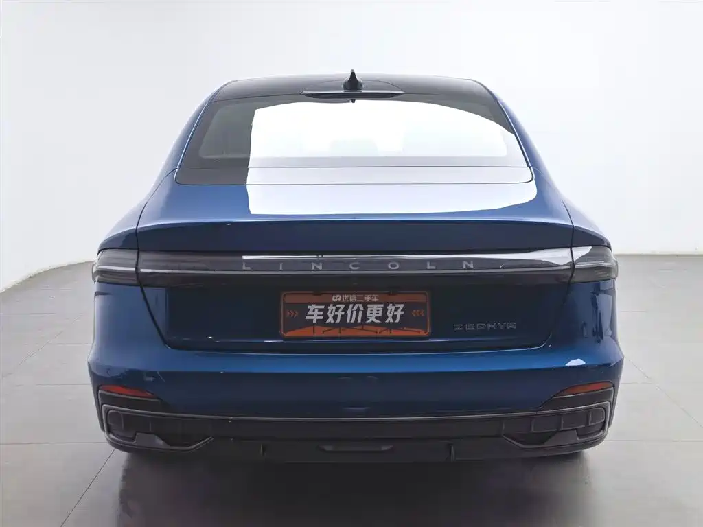 Lincoln Z i Cool Graceful