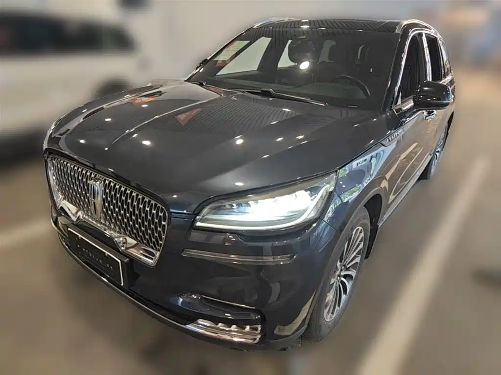 Aviator 3.0 T V6 4 WD Graceful
