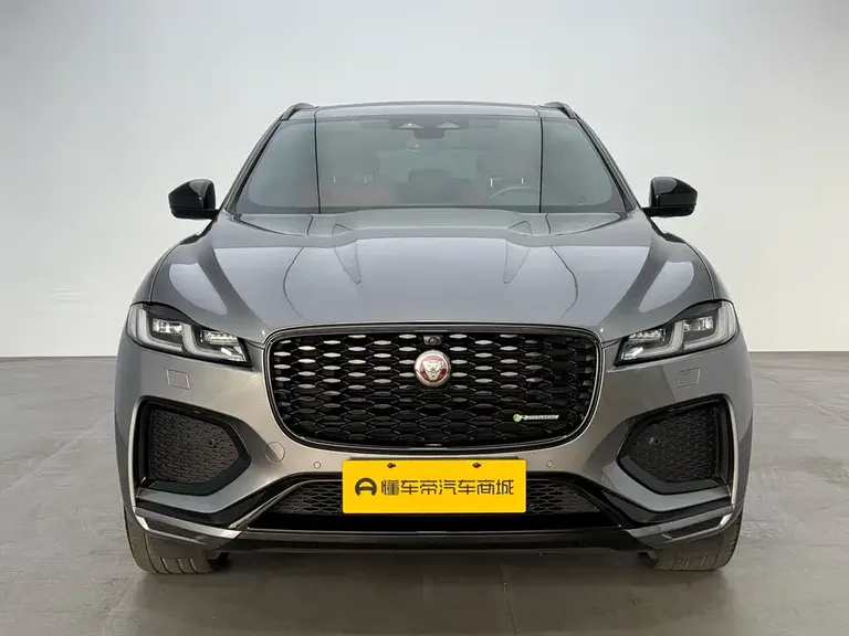 Jaguar F-PACE P250 R-Dynamic BLACK