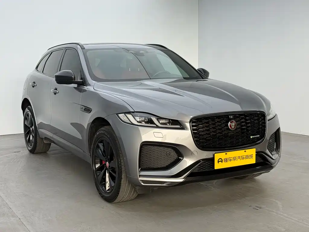 Jaguar F-PACE P250 R-Dynamic BLACK
