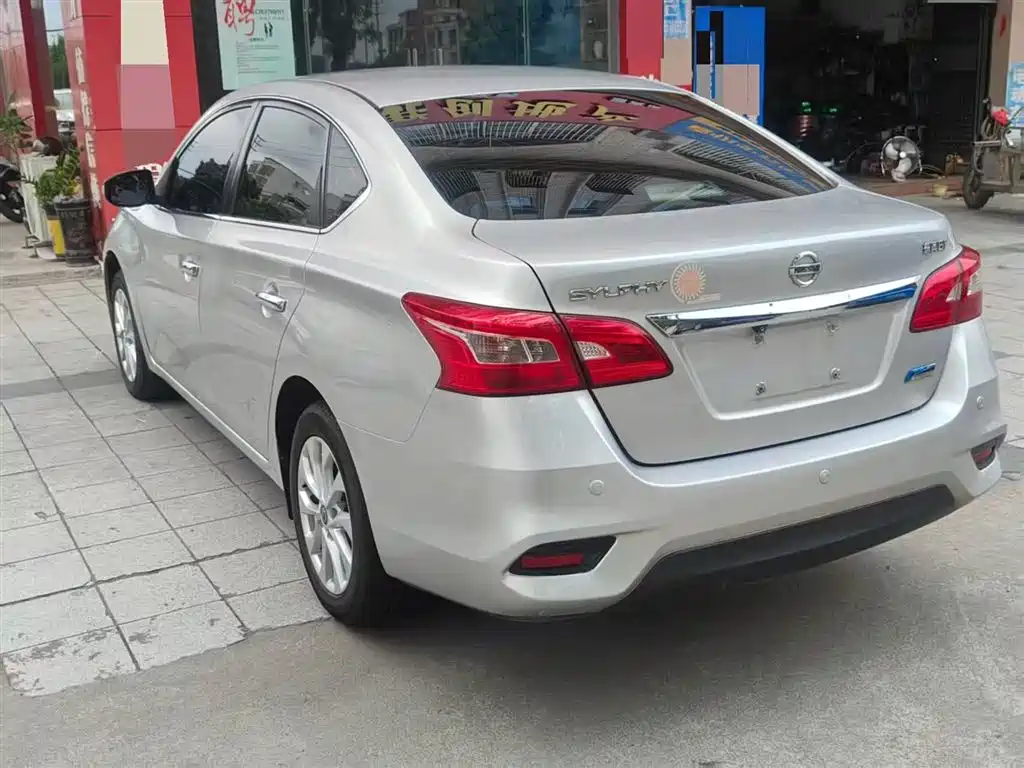 Sylphy 1.6 XL CVT Luxury