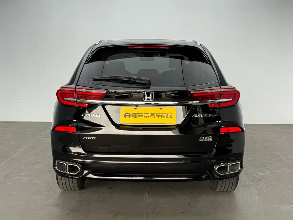 Avancier 370 TURBO 4 WD Premium